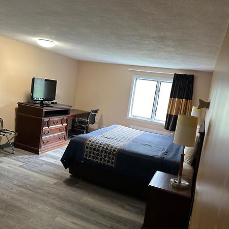 Wickford Motor Inn North Kingstown Eksteriør billede