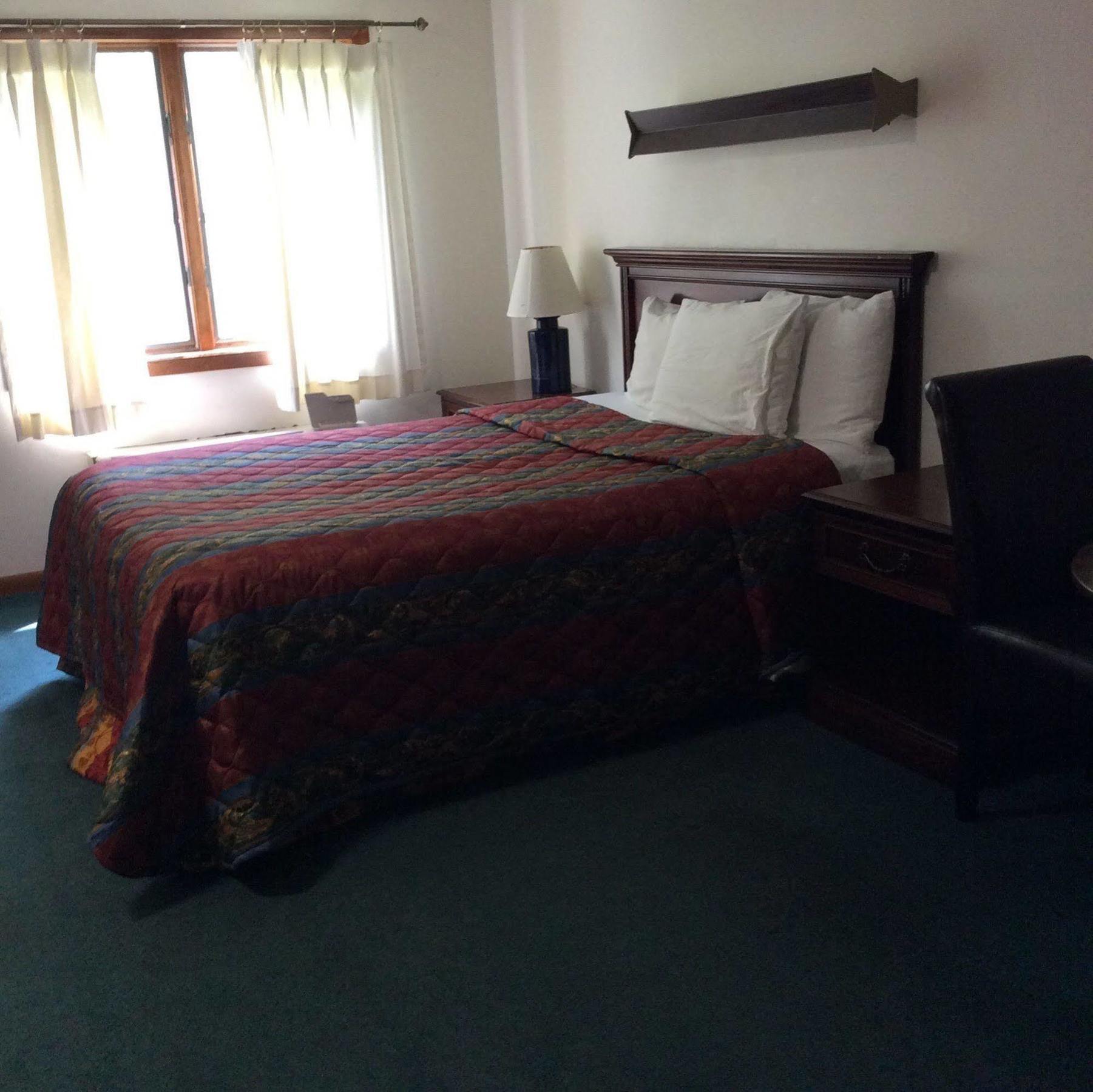 Wickford Motor Inn North Kingstown Eksteriør billede