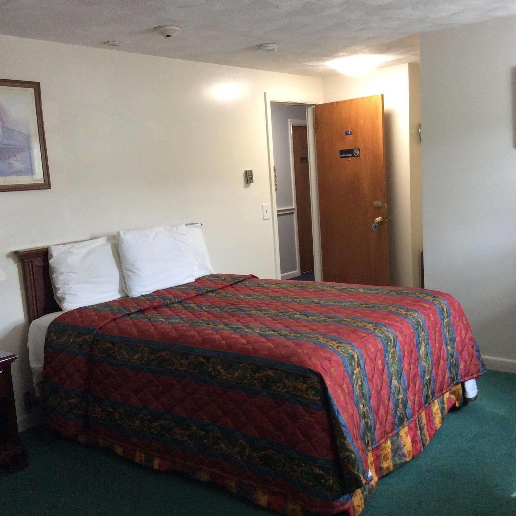 Wickford Motor Inn North Kingstown Eksteriør billede